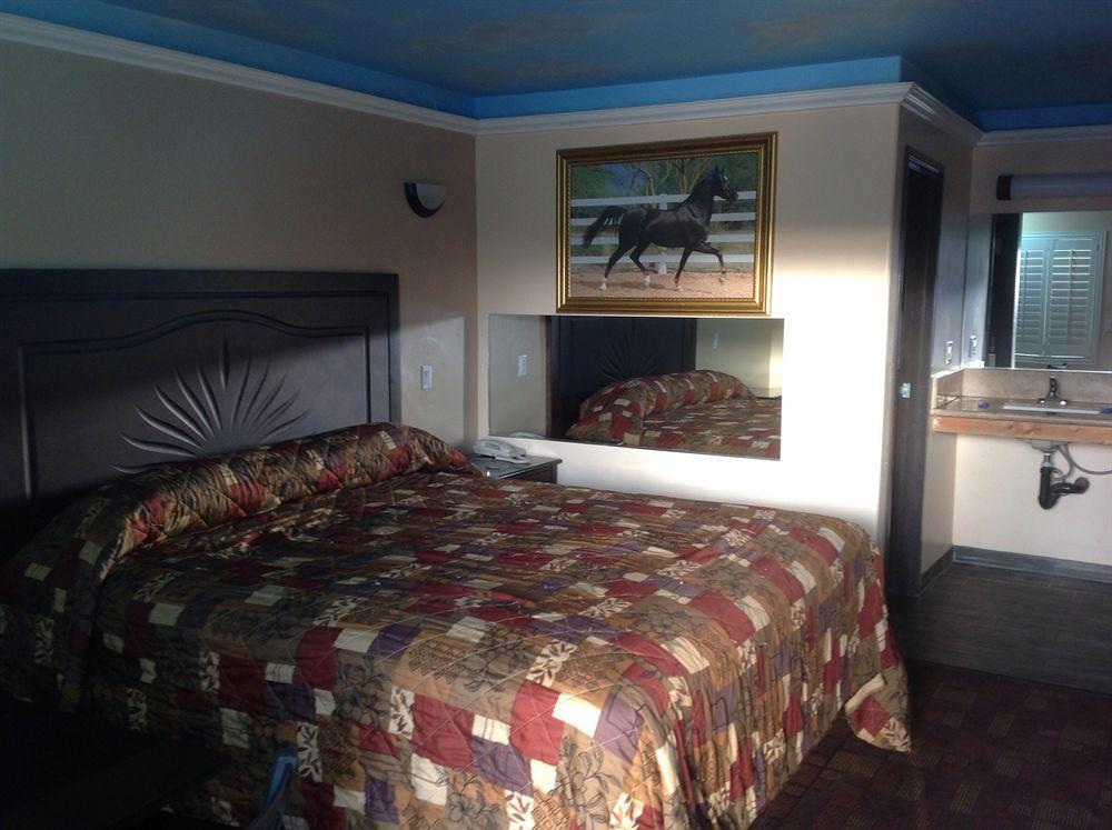 Bronco Motel ลอสแอนเจลิส ภายนอก รูปภาพ